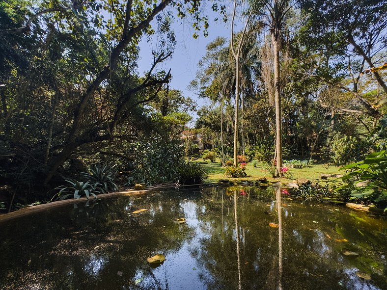 Um Refúgio de Inspiração na Granja Viana